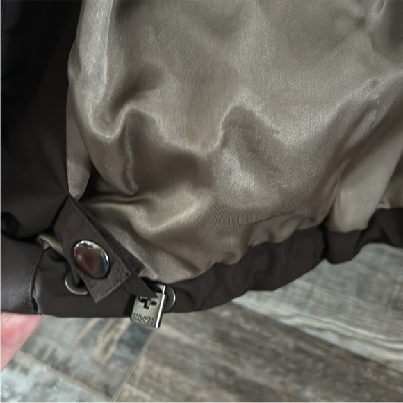 Hilary Radley Lightweight Jacket - Picture 7 of 16